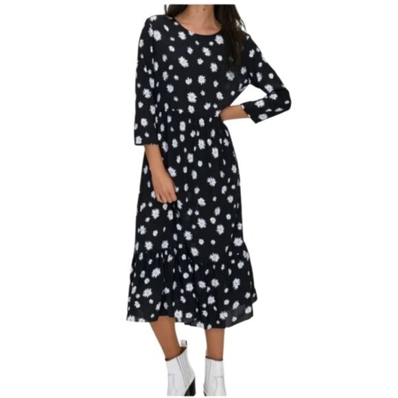 Aritzia ittle oon eartstrings loral idi ress - Picture 2 of 14